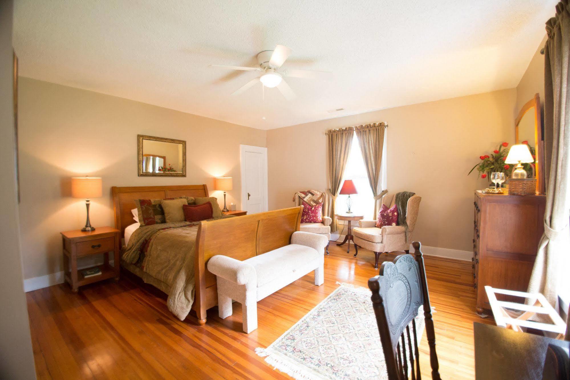 Orchard House B&B Lovingston Exterior foto
